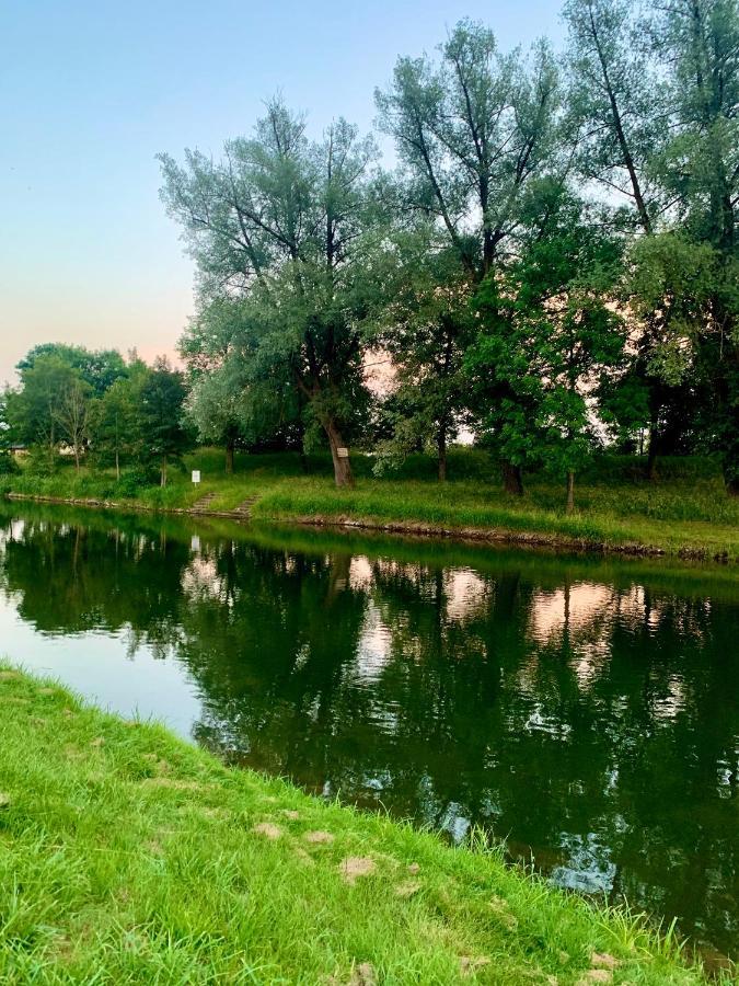 Schoene, Grosse Ferienwohnung Direkt Am Donauradweg & Keltenstadt Heuneburg Herbertingen Esterno foto