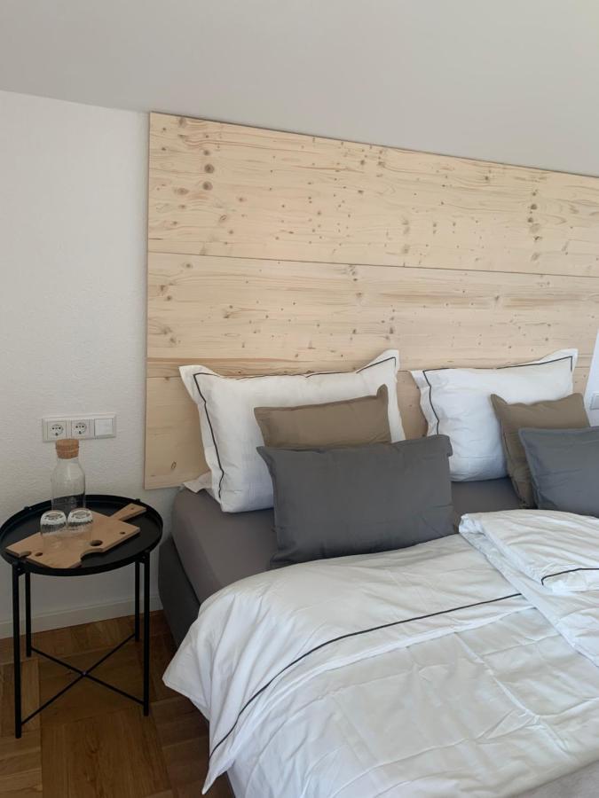 Schoene, Grosse Ferienwohnung Direkt Am Donauradweg & Keltenstadt Heuneburg Herbertingen Esterno foto